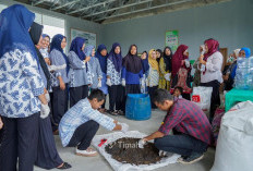 PT Timah Latih Ibu-ibu Sungailiat Olah Sampah