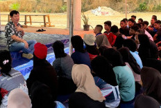 Pelajar SMA Negeri Gantung Titip Harapan pada Kamarudin untuk Kemajuan Pendidikan Beltim