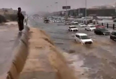 Arab Saudi Banjir Bandang