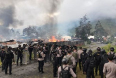 Puncak Jaya Rusuh Pilkada, 94 Terluka, 40 Rumah Hangus