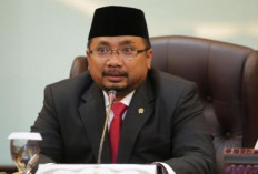  Kenapa KPK Belum Tahan Yaqut?