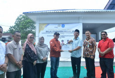 Bupati Bangka Resmikan Posyandu dan Serahkan RTLH