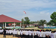 Angkat Pena Lawan Kebodohan, Santri Bisa Jadi Presiden