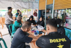 Warga Antusias Sarapan dan Cek Kesehatan Gratis