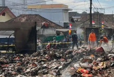  Polda Olah TKP Kebakaran Kampung Bintang