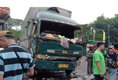 Sopir Truk 'Gila' Kini Tersangka