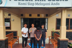 Pemuda Mabuk Nonton Hiburan Malam Bawa Sajam