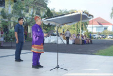 Peringati Hari Pendidikan Nasional, Wabup Efrianda Kagumi Profesi Guru 