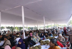 Gubernur Pesta Durian Kelekak di Jogja Expo