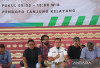 Pemkab Benahi Warung Makan di Pantai Tanjung Kelayang