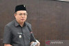 Tekan Kasus Putus Sekolah Pemkab Babar Bantu Tas & Seragam