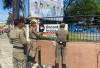 Satpol PP Warning Pedagang & Pengunjung Taman Kota