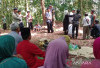Disbudpar Babar Fasilitasi Ritual Sedekah Gunung Pelangas